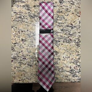 J.Ferrar XL Tie Spinner Pink Polyester Linen Necktie